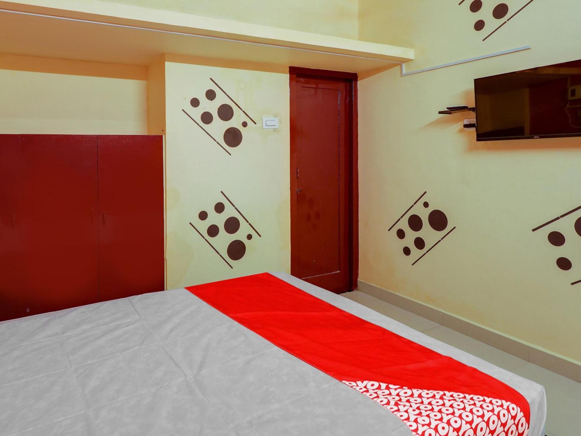 Super Hotel O Vsv Guest House Maduravoyal Chennai Extérieur photo