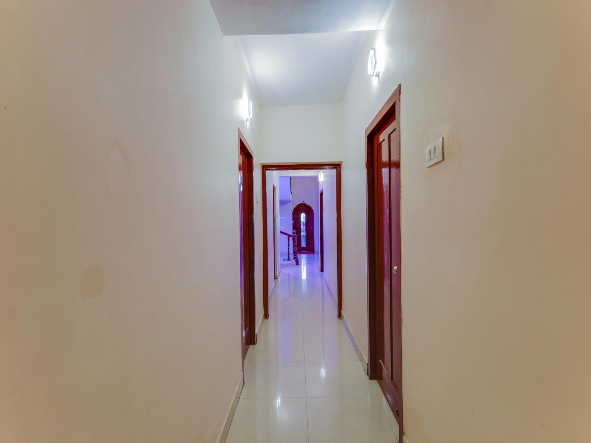 Super Hotel O Vsv Guest House Maduravoyal Chennai Extérieur photo