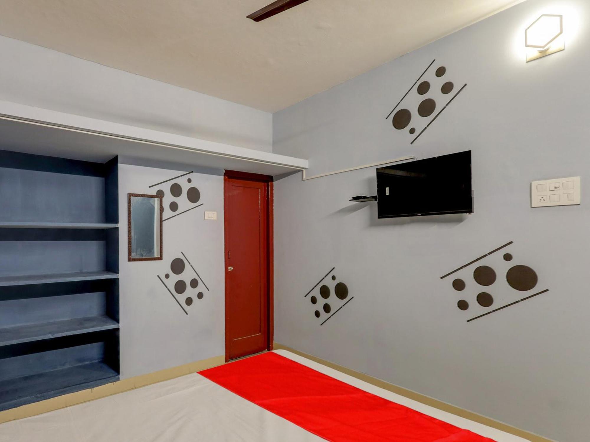 Super Hotel O Vsv Guest House Maduravoyal Chennai Extérieur photo