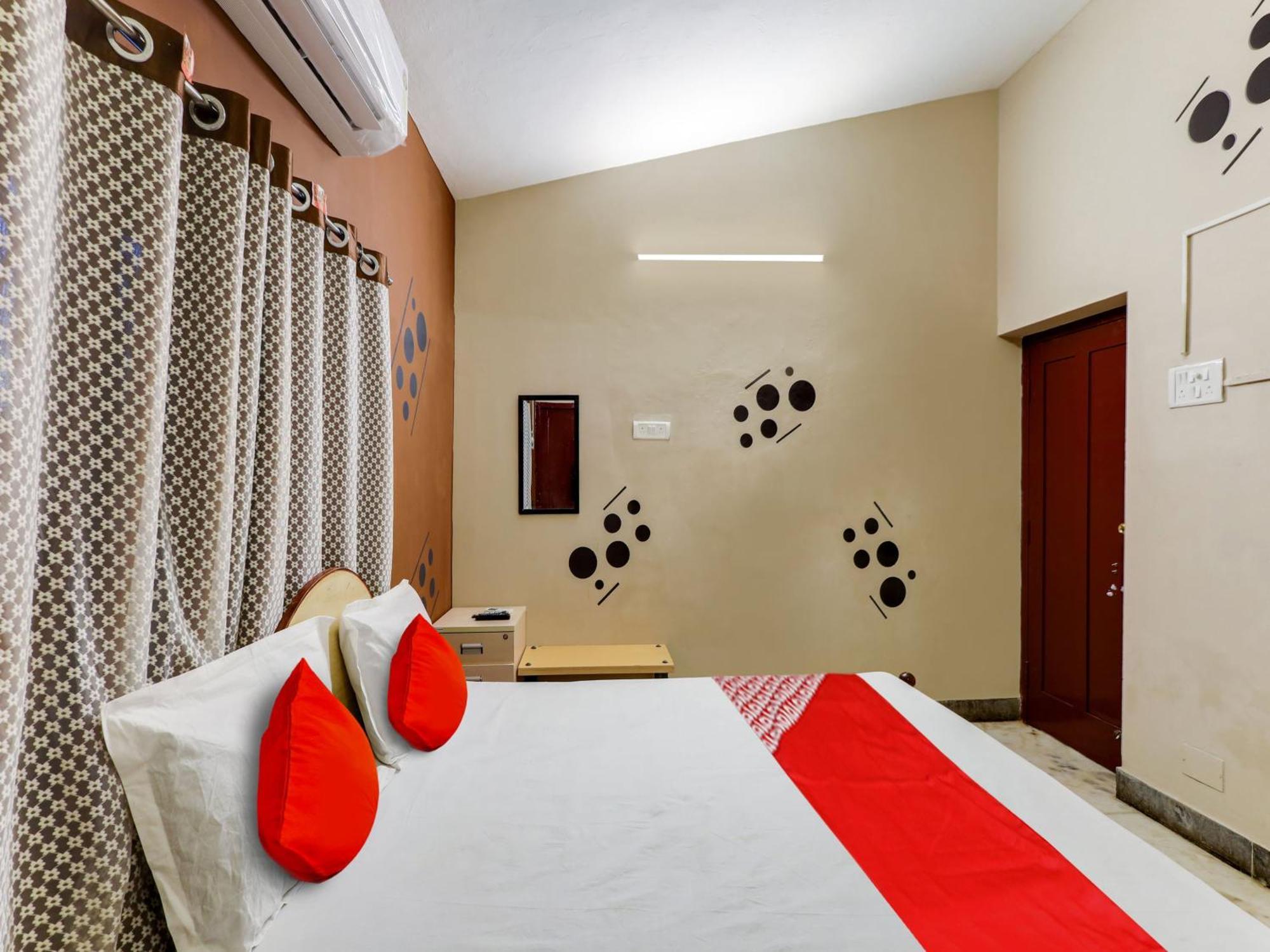 Super Hotel O Vsv Guest House Maduravoyal Chennai Extérieur photo